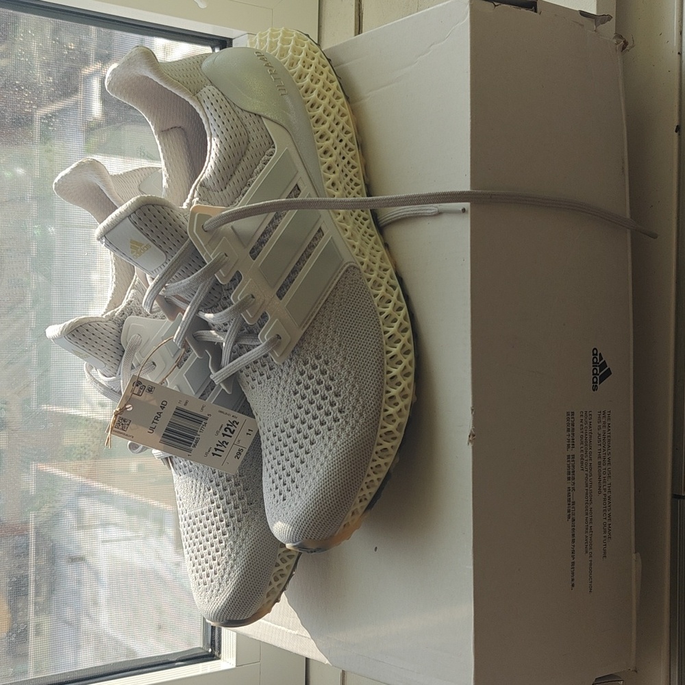Adidas ultra 4D size 11.5